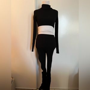 Naked Wardrobe 2 piece Crop Top & Leggings set Sz S
